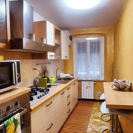 Le Di Elisa 4 Genova