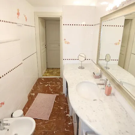 Le Di Elisa 4 Apartmán