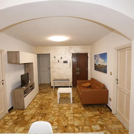 Le Di Elisa 4 Apartment *